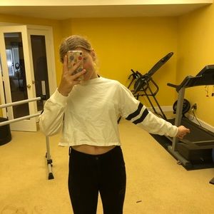 forever 21 striped sleeved crop top